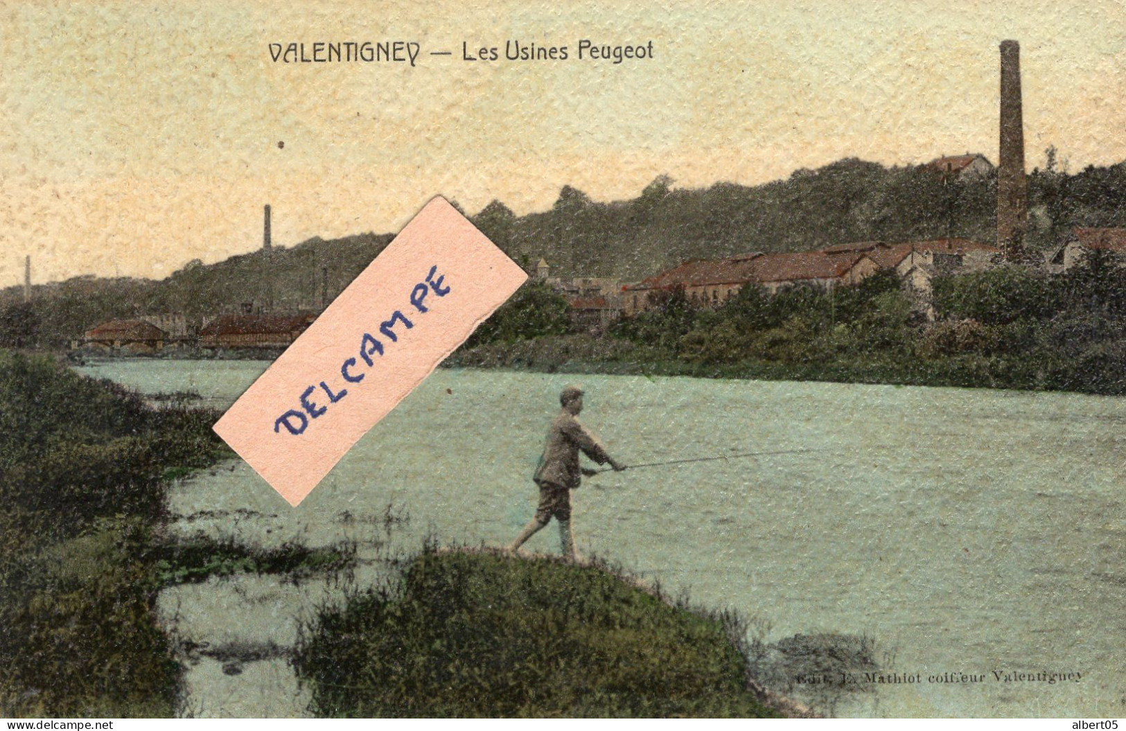 25 - Valentigney - Les Usines Pzugeot - Pêcheur à La Ligne - Valentigney