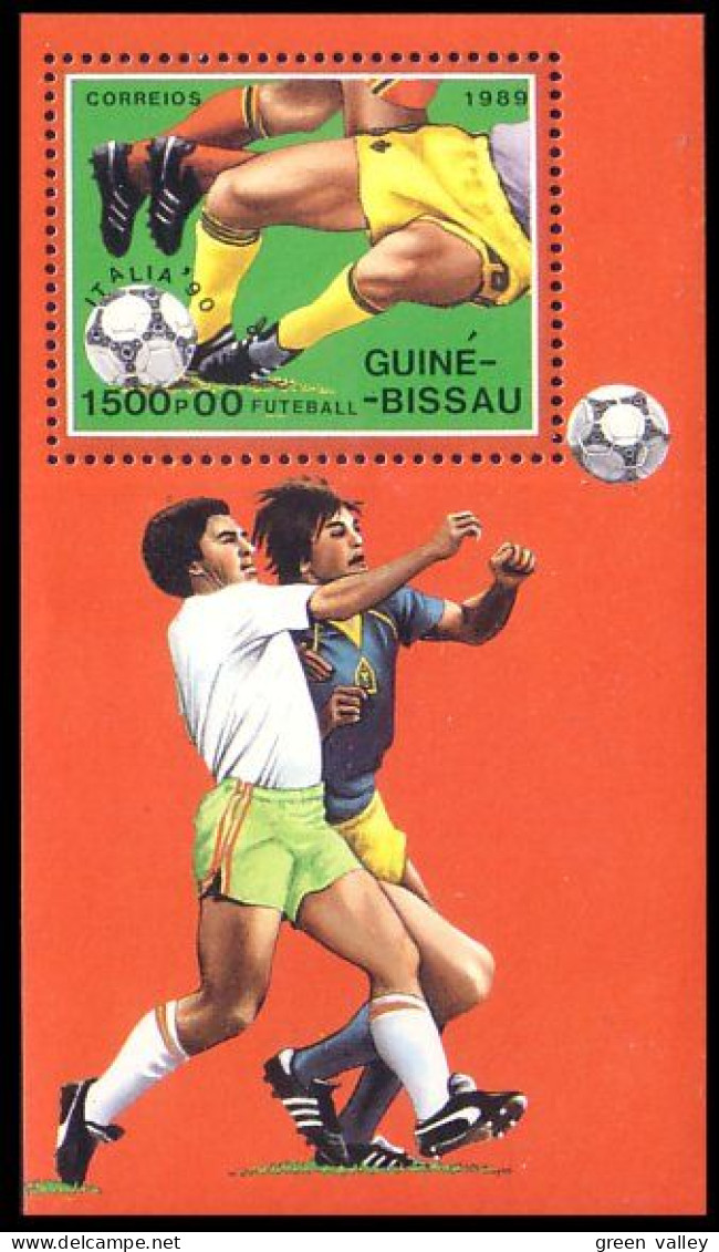 406 Guinée Bissau B/F Football Soccer S/S MNH ** Neuf SC (GBI-53) - 1990 – Italien