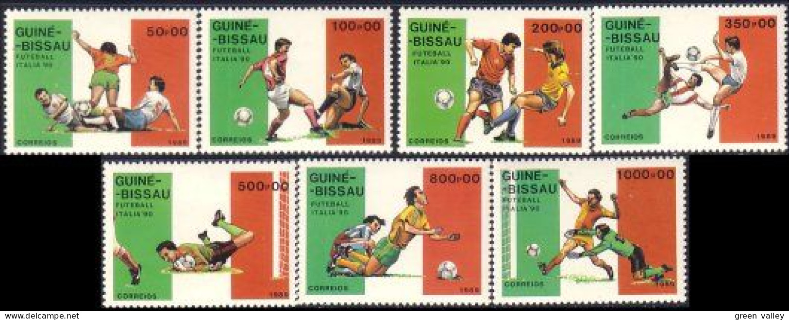 406 Guinée Bissau Football Soccer MNH ** Neuf SC (GBI-54) - 1990 – Italien