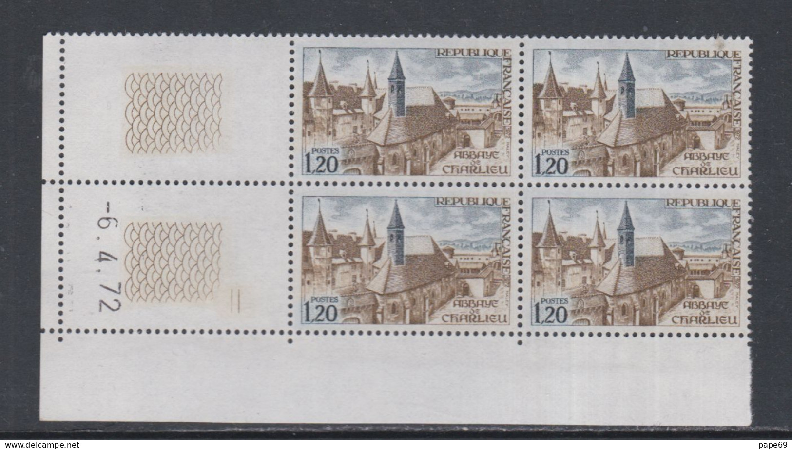 France N° 1712 XX  Abbaye De Charlieu En Bloc De 4 Coin Daté Du 6 . 4 . 72 , 1 Trait, Sans Charnière, TB - 1970-1979