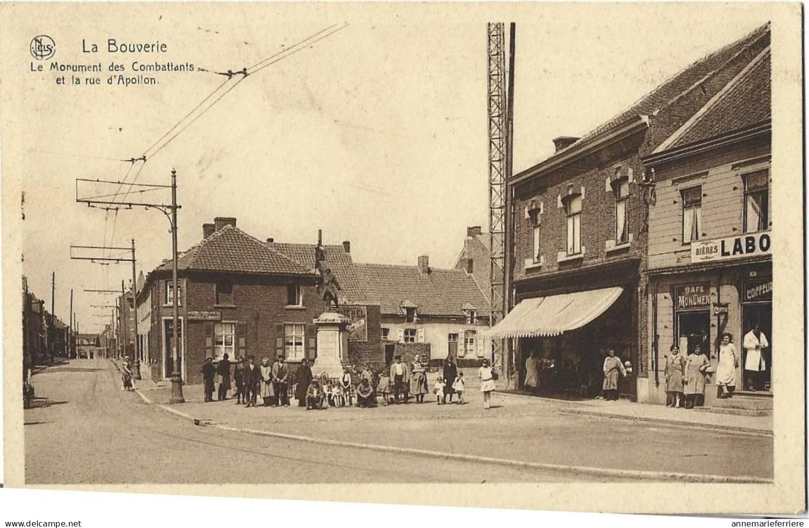 La Bouverie Le Monument Des Combatants Et La Rue D'Apollon - Frameries