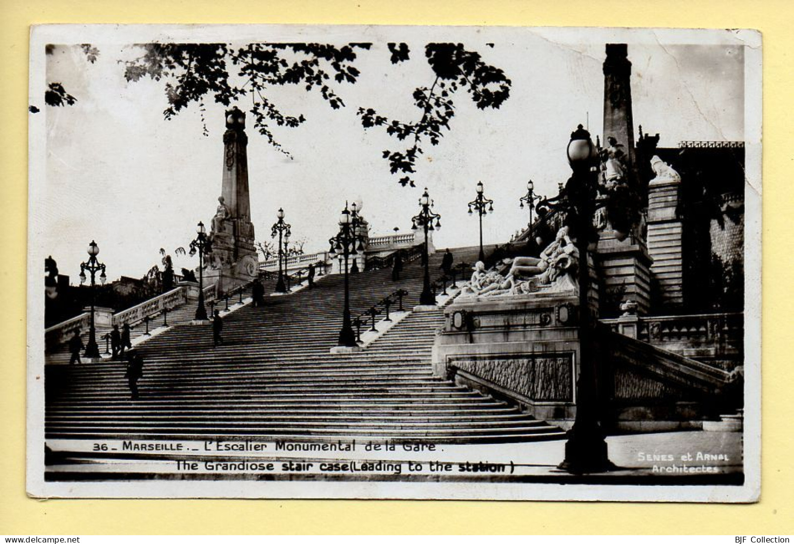 13. MARSEILLE – L'Escalier Monumental De La Gare (animée) (voir Scan Recto/verso) - Quartier De La Gare, Belle De Mai, Plombières