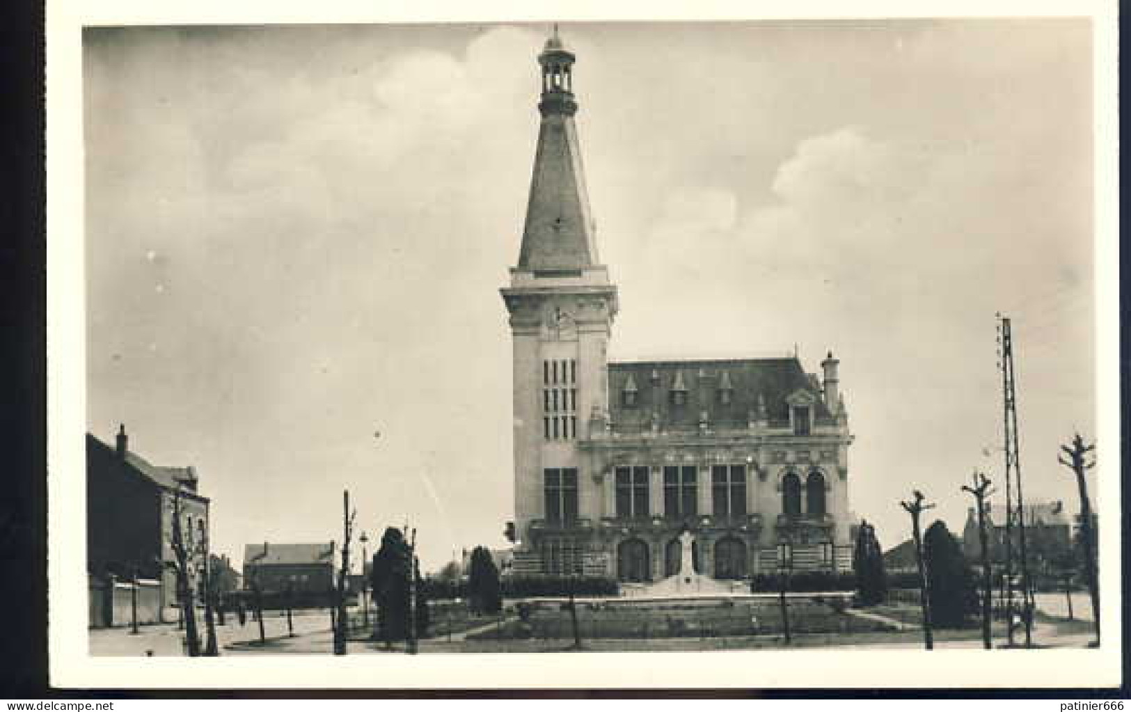 Lievin L'hotel De Ville - Lievin