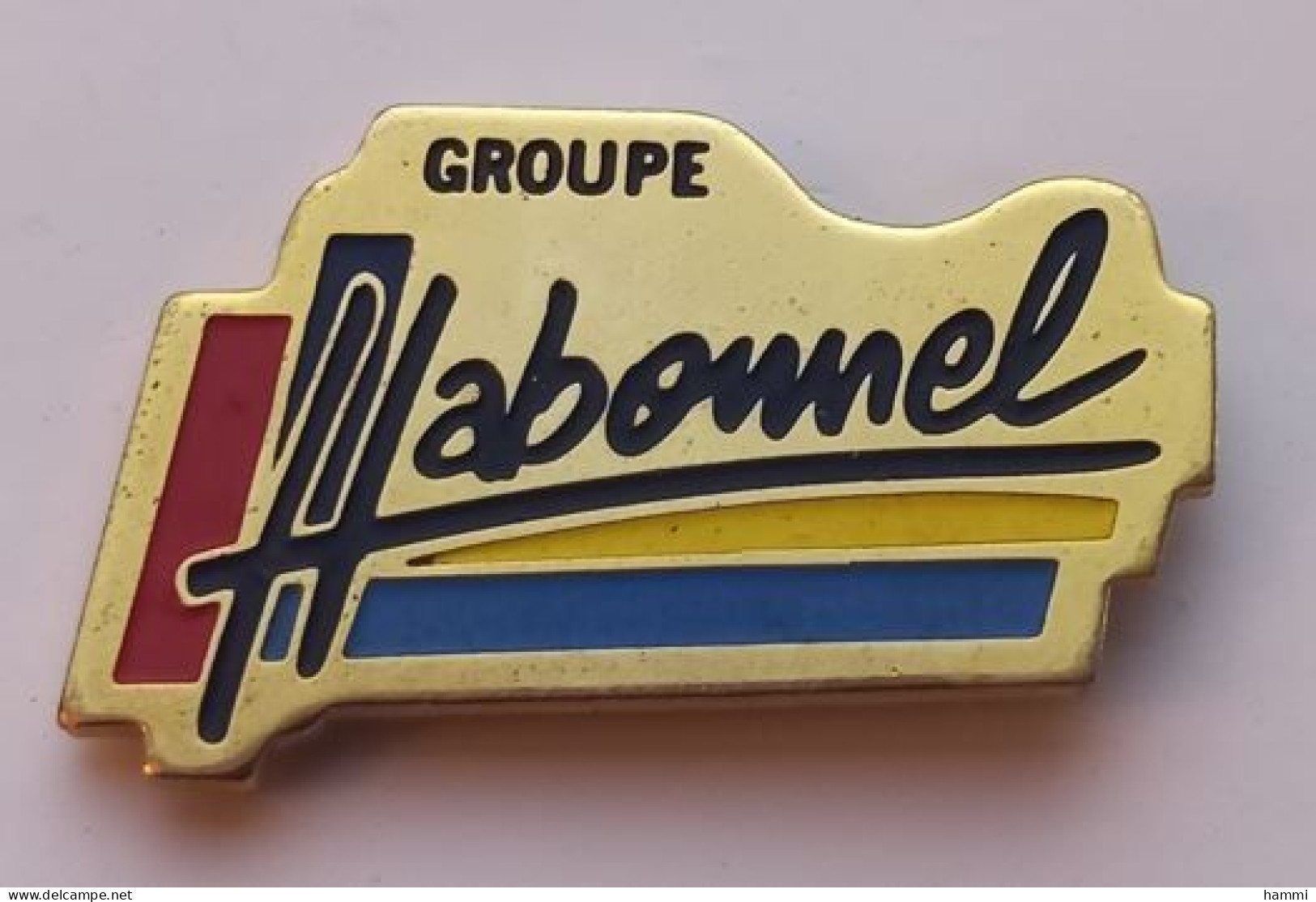 VT146 Bis Pin's Épinal Vosges GARAGE PEUGEOT HABONNEL   Achat Immédiat - Peugeot