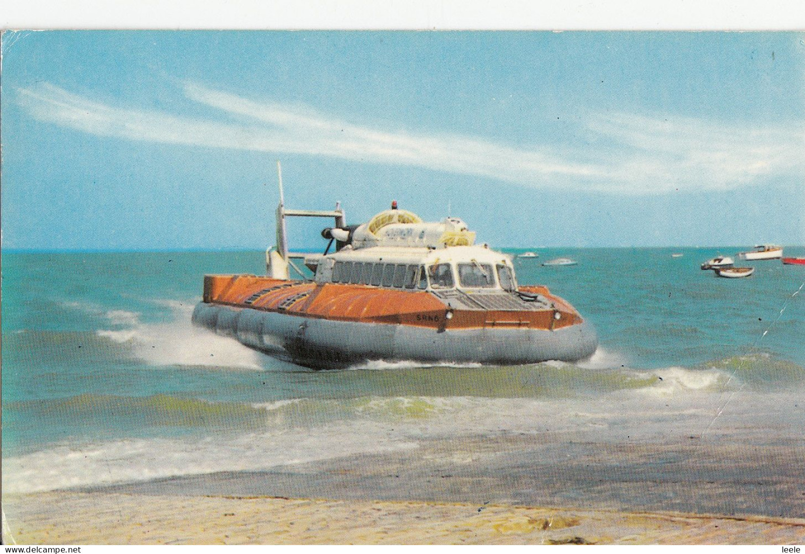 CD66.  Postcard. SRN6. Hovercraft - Luftkissenfahrzeuge