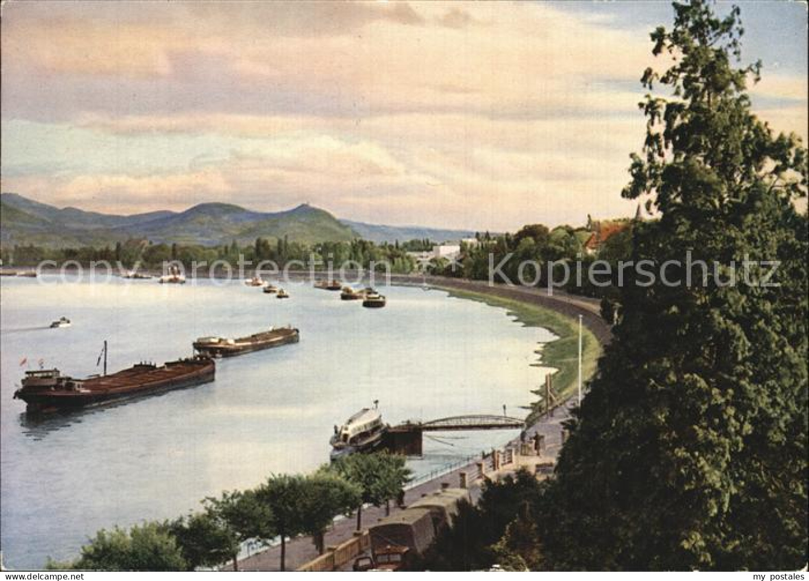 72451980 Bonn Rhein Blick Auf Bundeshaus Und Siebengebirge Bad Godesberg - Bonn