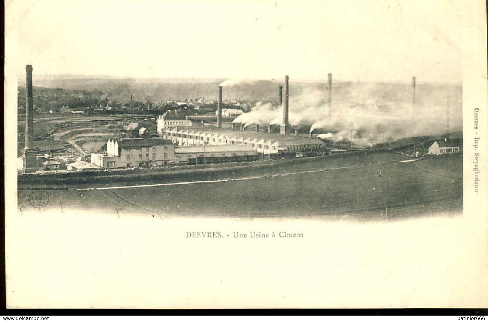 Desvres Une Usine A Ciment - Desvres