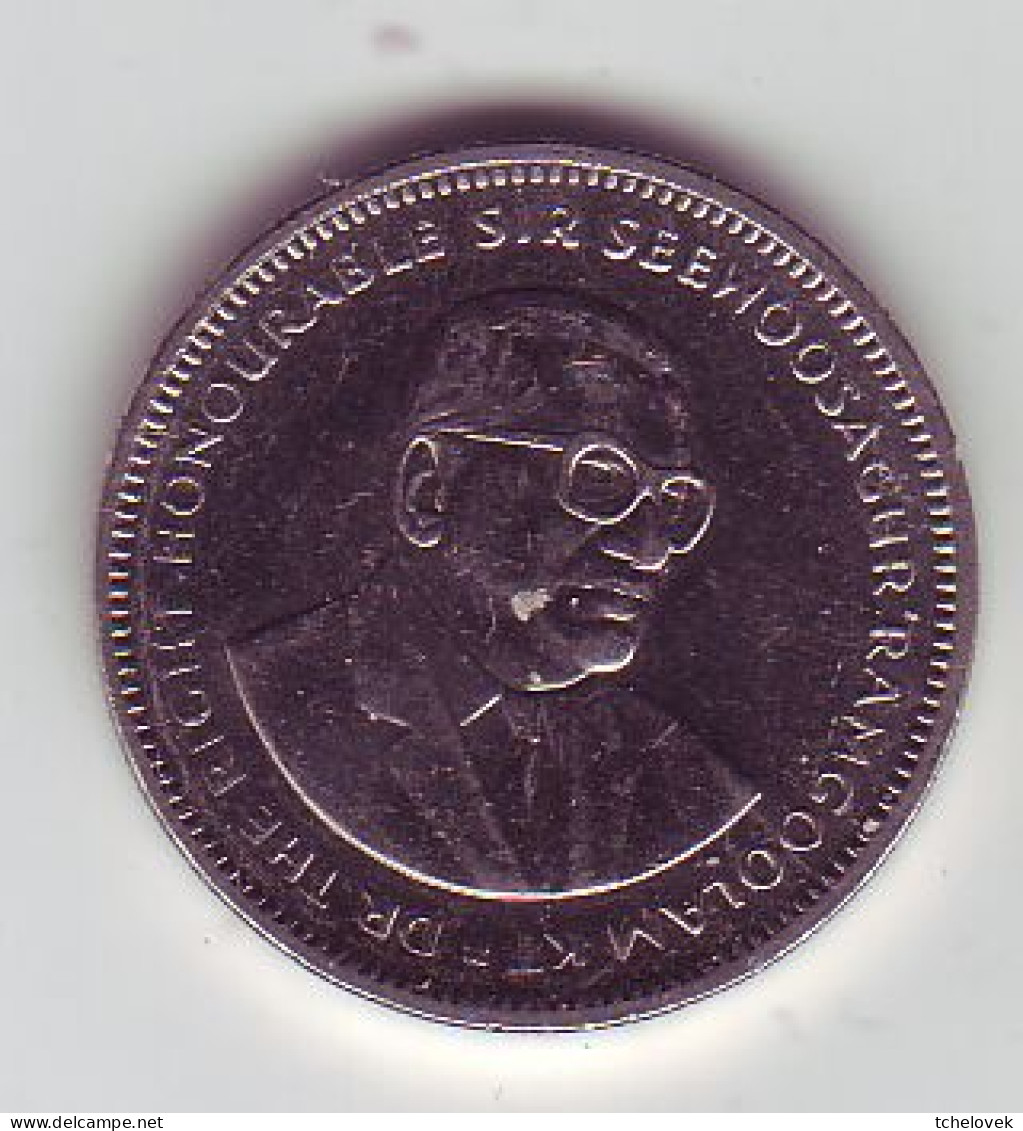 (Monnaies). Ile Maurice Mauritius Half Rupee 0.50 R 2009 & 1 R 2009, 5 C 2005 Et 2007 & Lot N°2 - Maurice