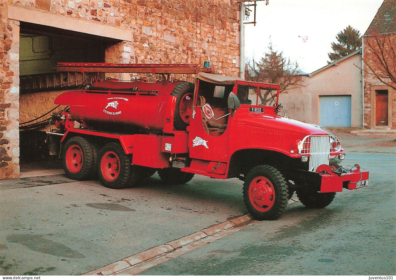 CPSM Pompiers-Camion Citerne GMC-Vireux Wallerand-Bernard Gournay   L2723 - Feuerwehr