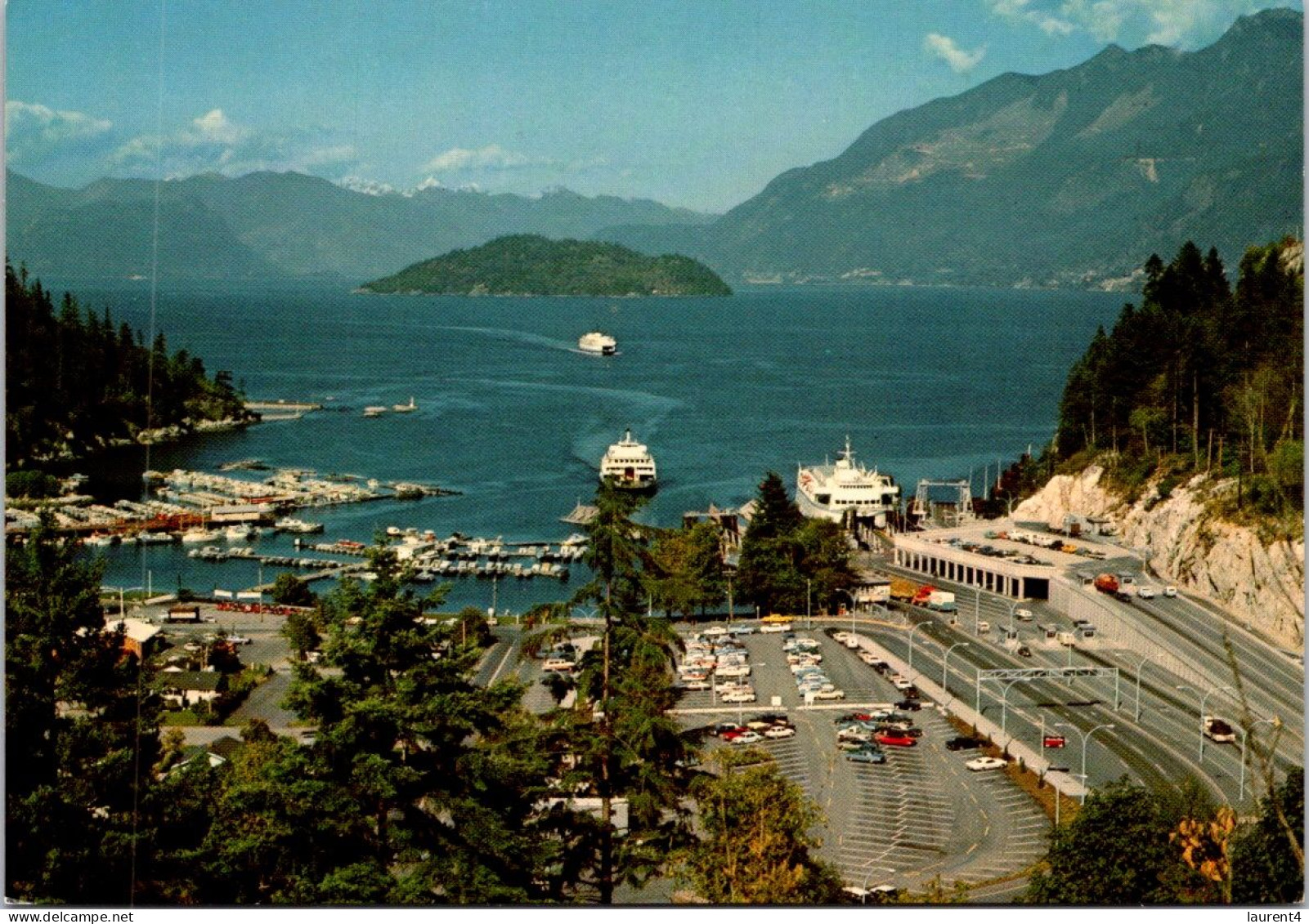 11-3-2025 (2 Y 42) Canada - Horseshoe Bay (ferry Terminal) West Vancouver - Vancouver