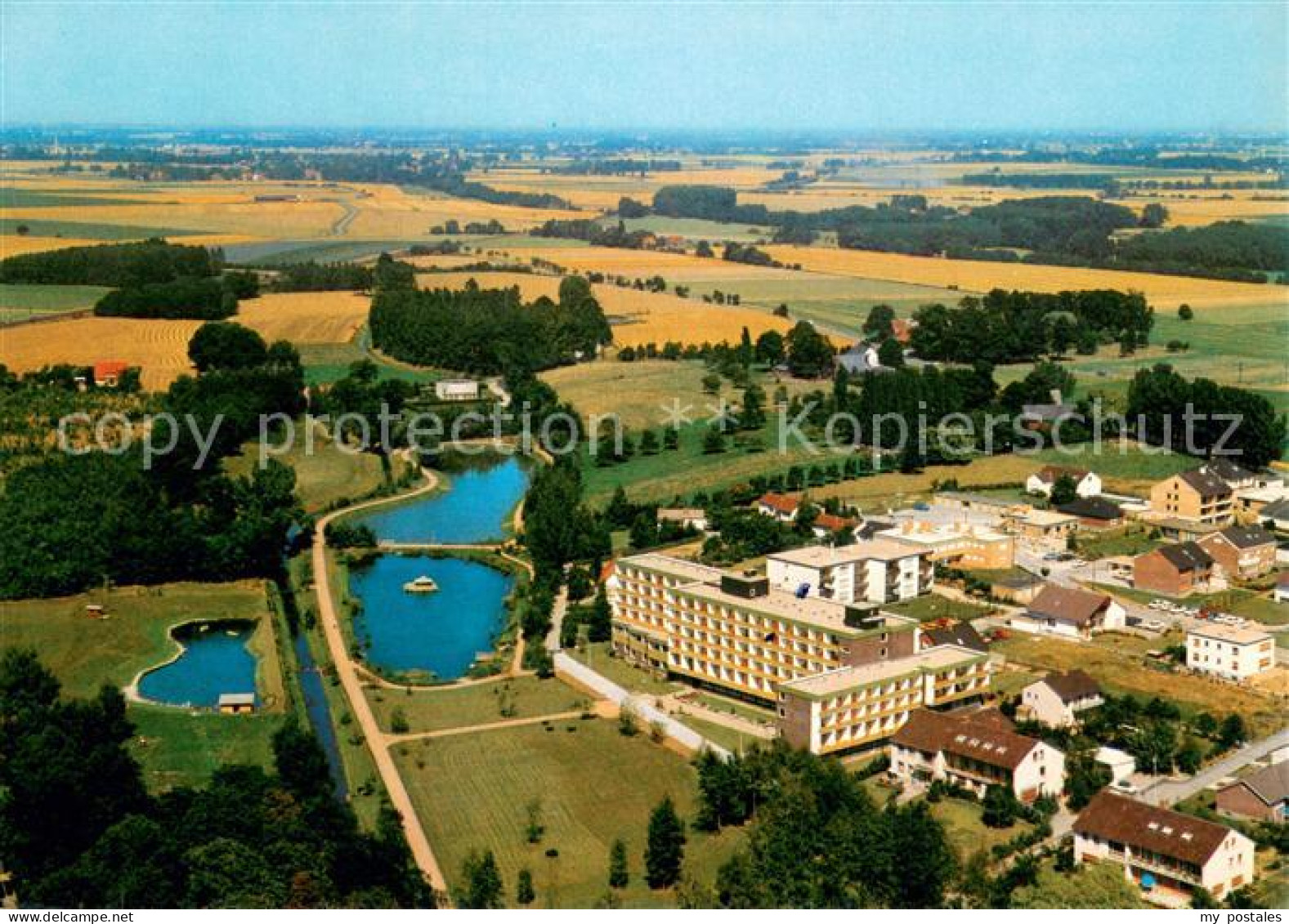 73683850 Bad Sassendorf Fliegeraufnahme Wiesengrundklinik Bad Sassendorf - Bad Sassendorf