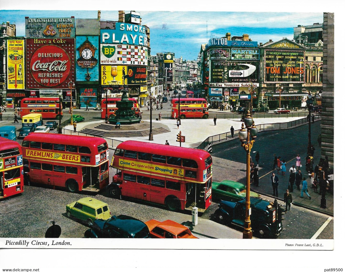 Angleterre /LONDON PICADILLY 6 BUS Et Voitures  / CPM Voyagée 1996 Sans Numéro / TTBE - Piccadilly Circus