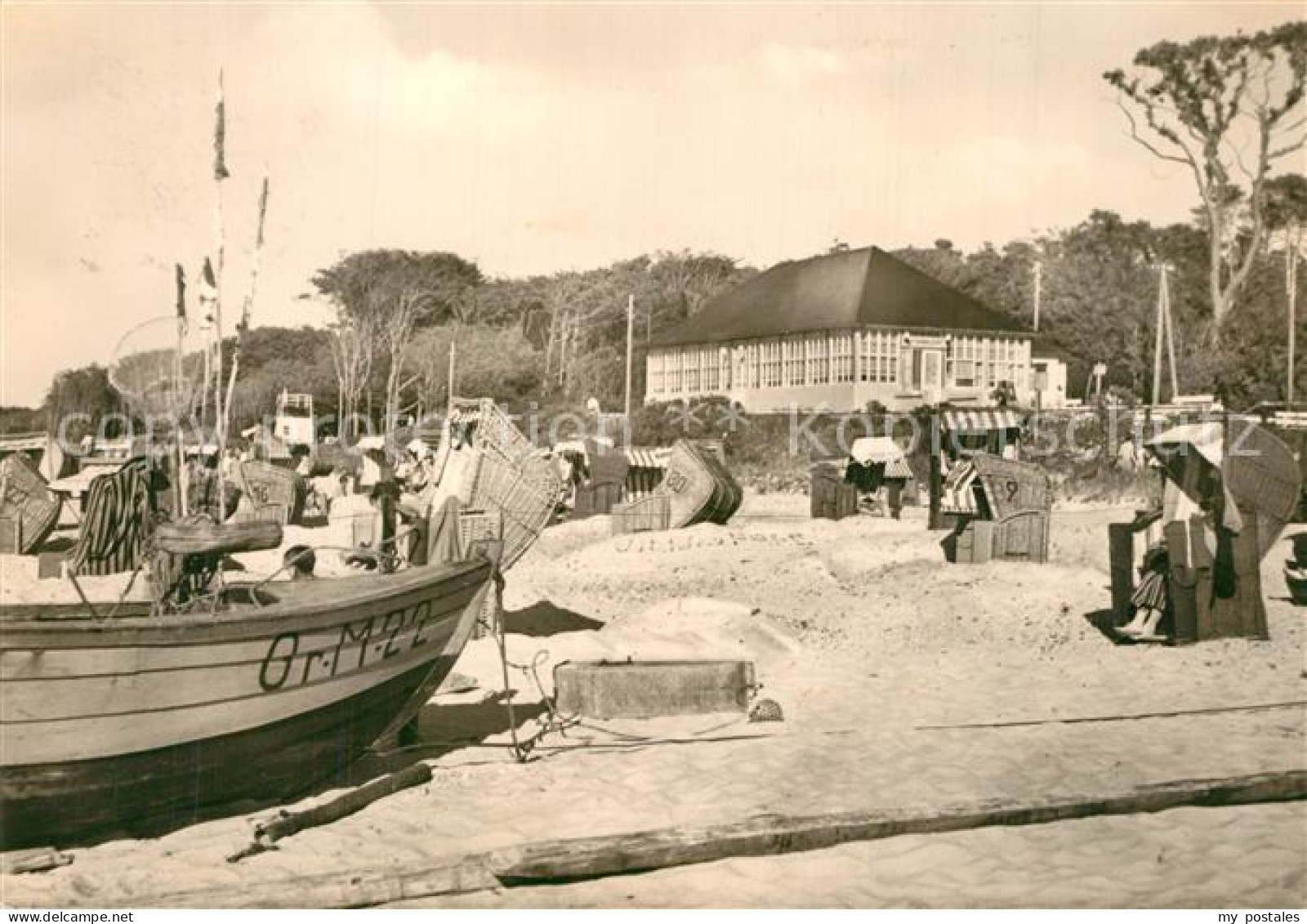 73567151 Graal-Mueritz Ostseebad Seeheilbad Ostseebad Strand Fischerboot Graal-M - Graal-Müritz