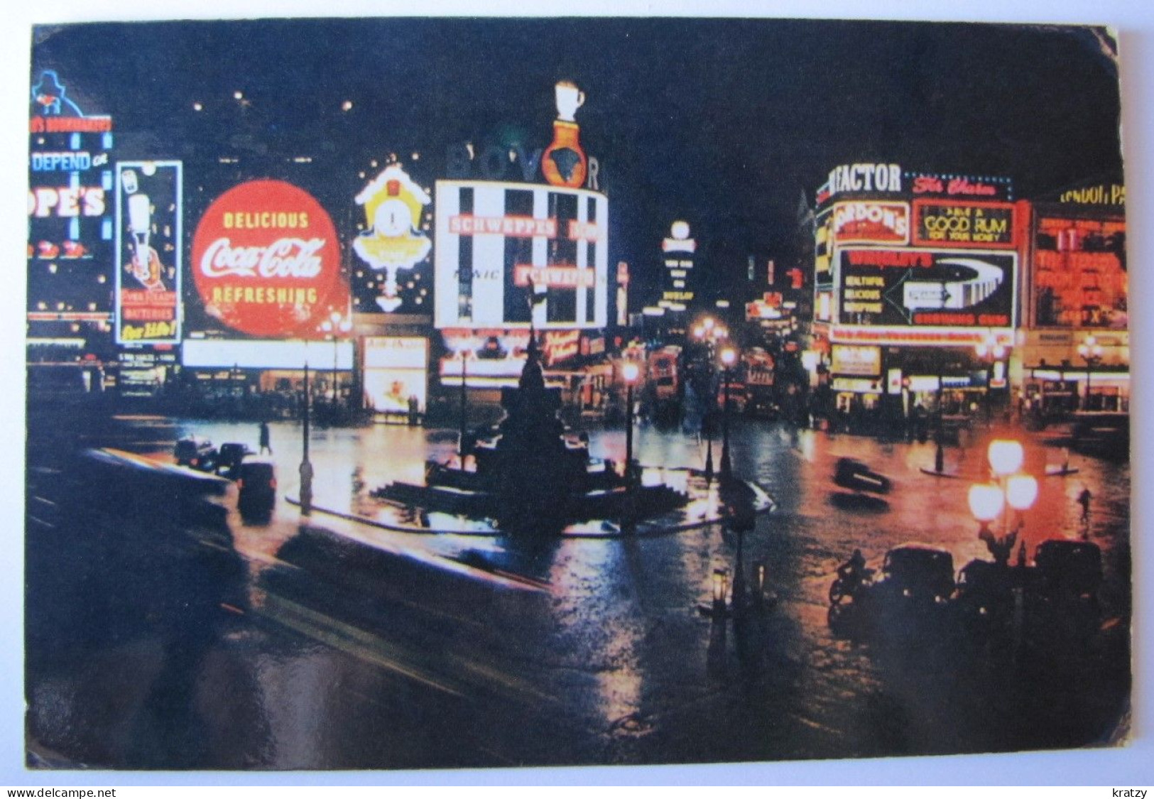 ROYAUME-UNI - ANGLETERRE - LONDON - Piccadilly Circus At Night - Piccadilly Circus