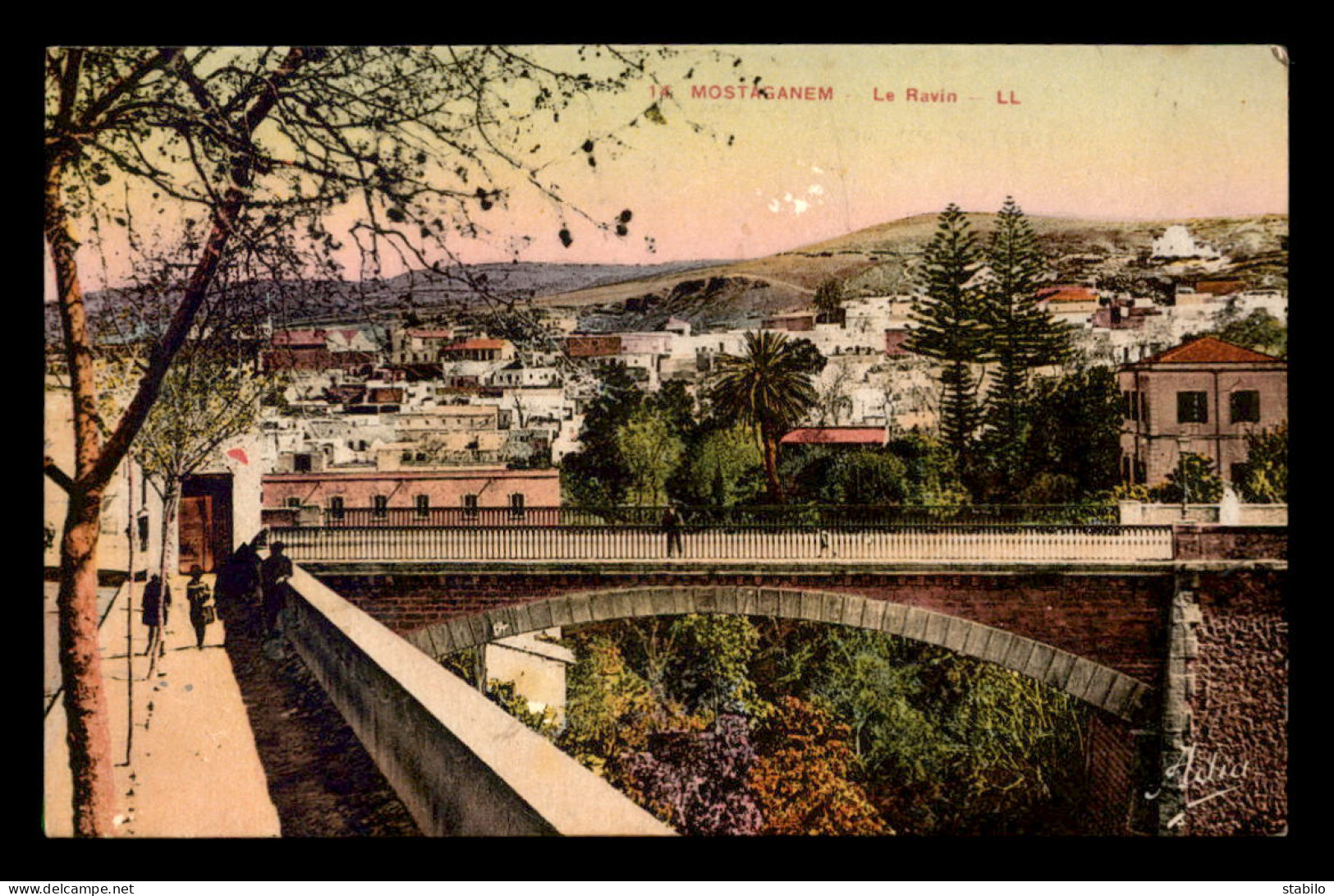 ALGERIE - MOSTAGANEM - LE RAVIN - CARTE COLORISEE - Mostaganem