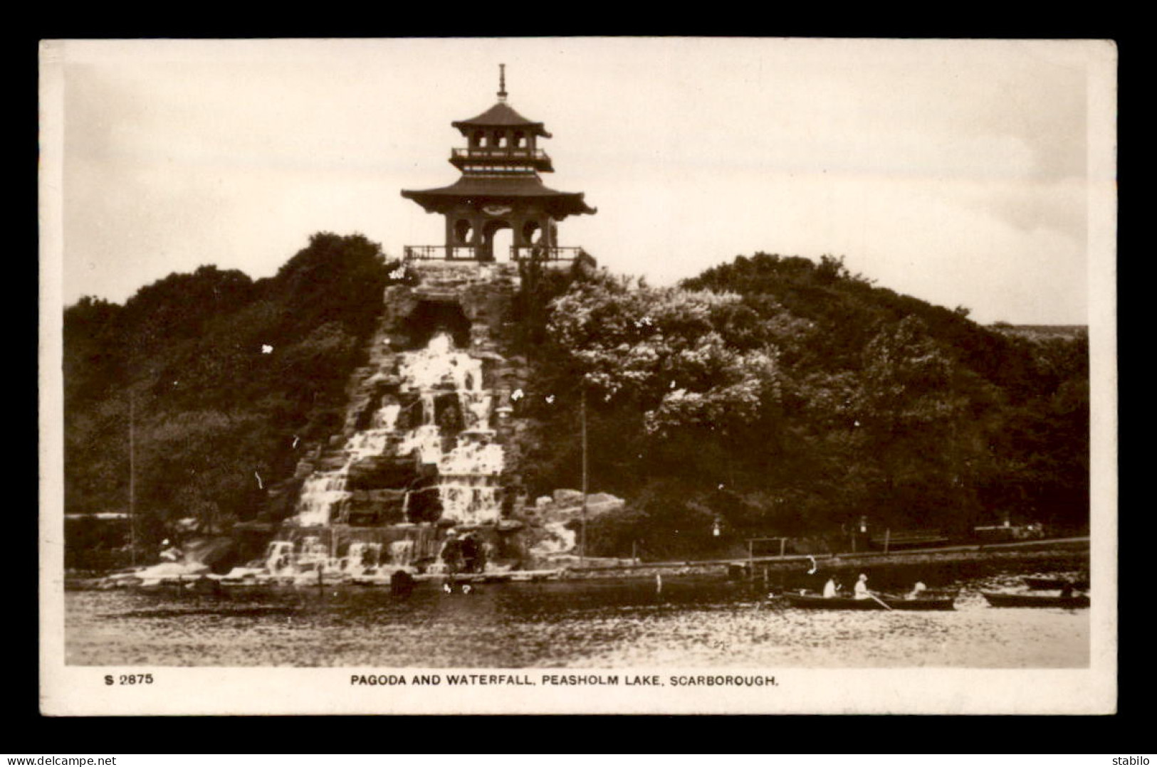 ANGLETERRE - YORKSHIRE - SCARBOROUGH - PAGODA AND WATERRFELL PEASHOLM LAKE - Scarborough