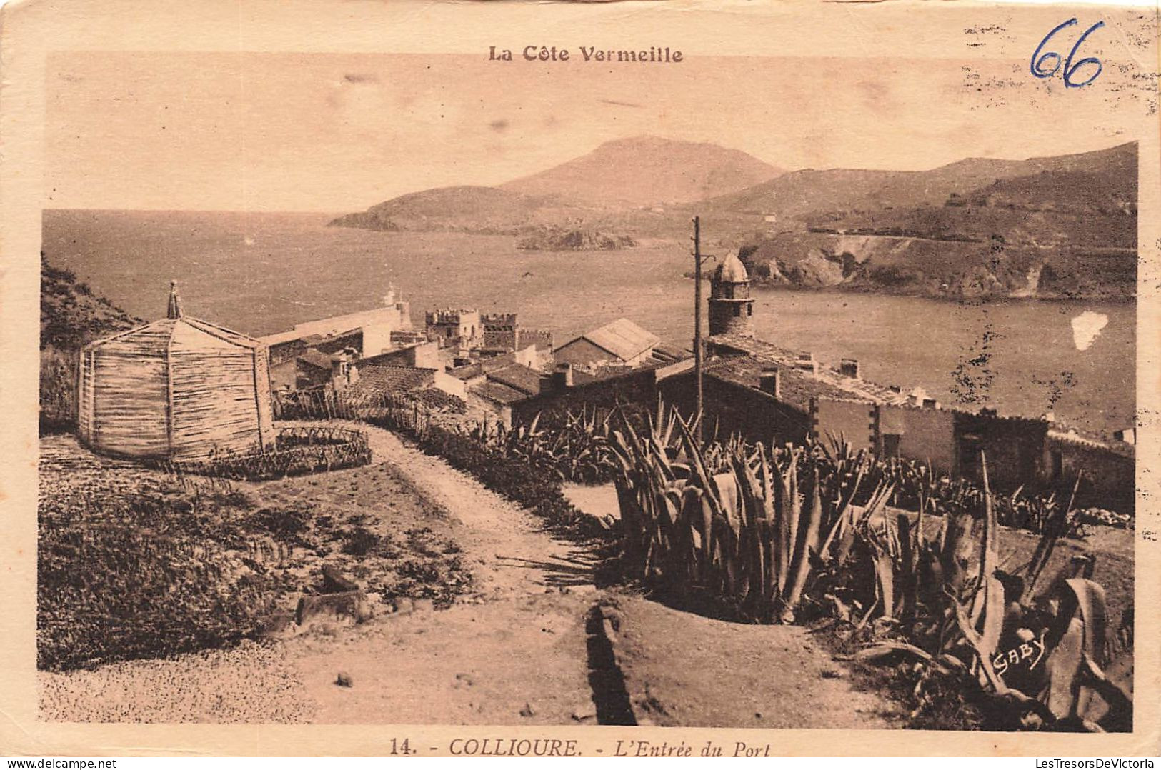 FRANCE - Collioure - L'entrée Du Port - Carte Postale Ancienne - Collioure