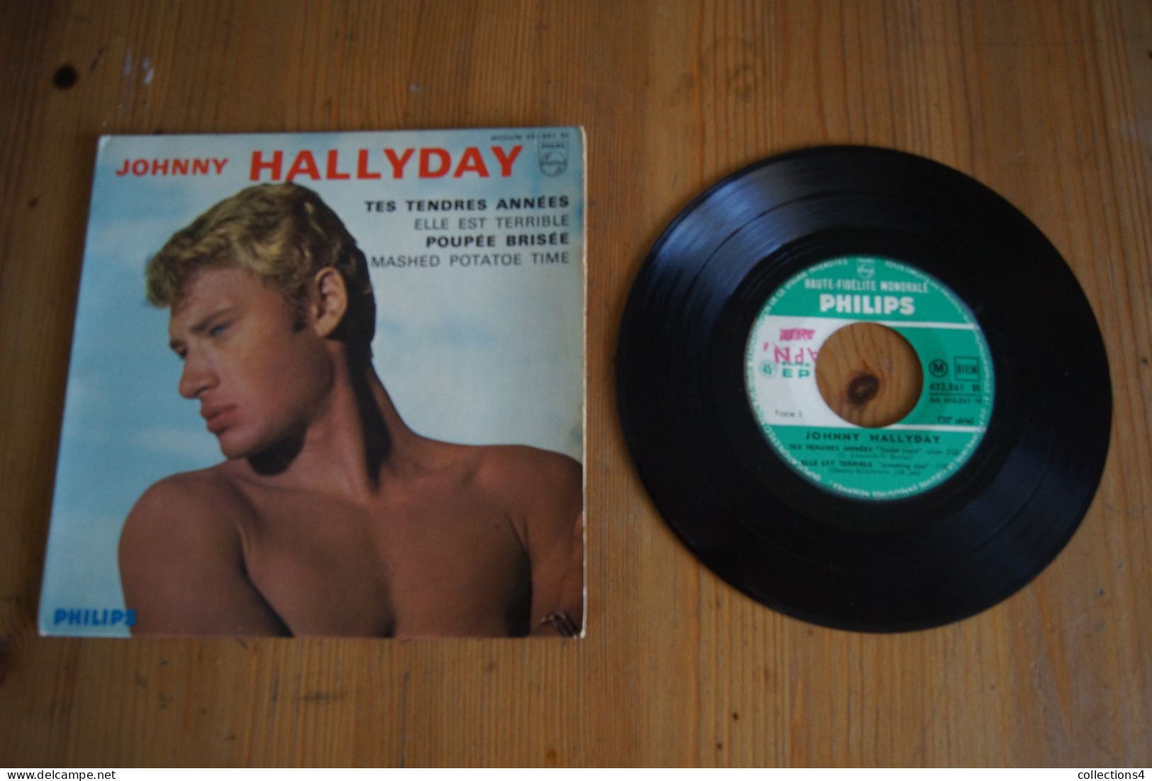 JOHNNY HALLYDAY TES TENDRES ANNEES  EP 1963 - 45 T - Maxi-Single