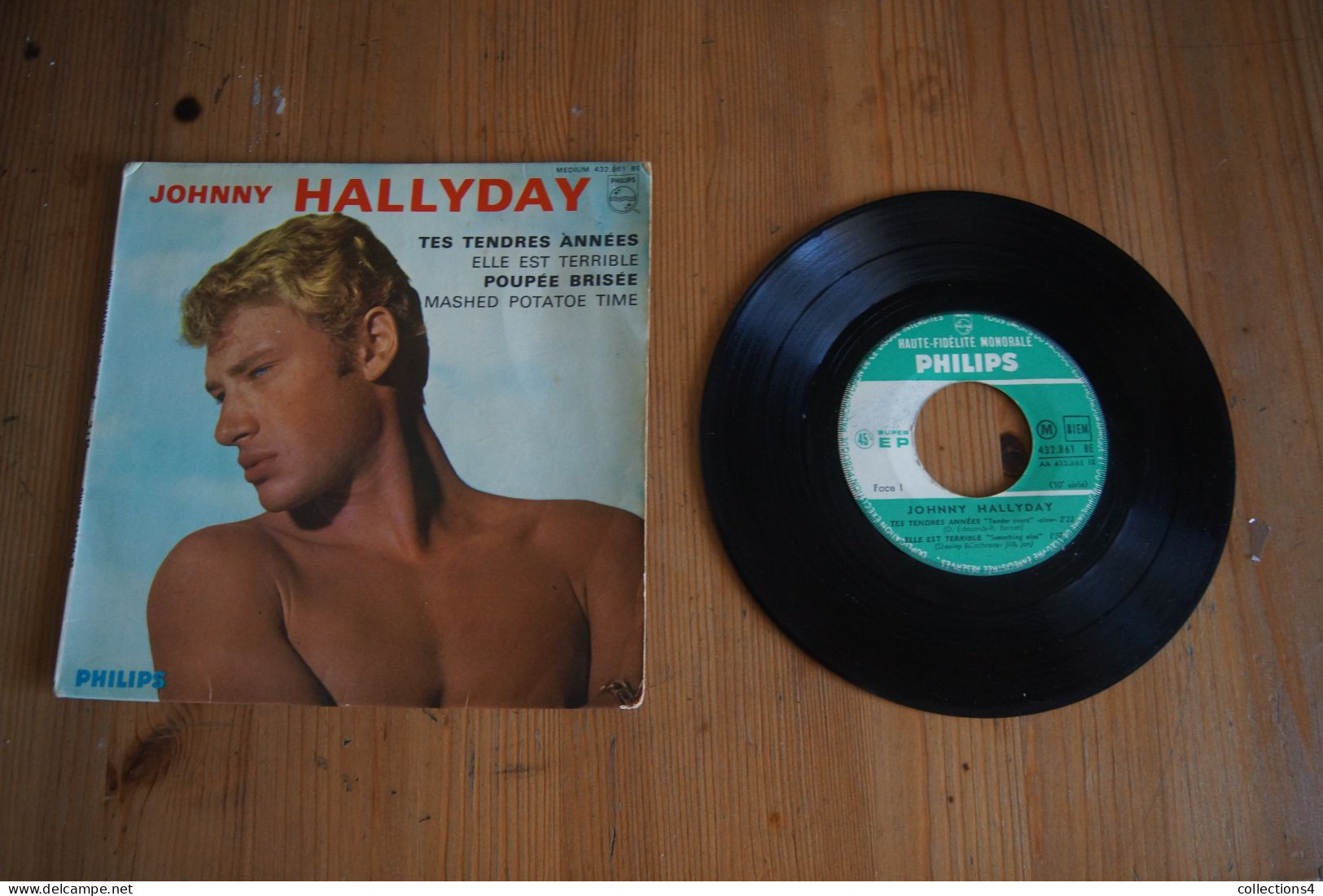 JOHNNY HALLYDAY TES TENDRES ANNEES  EP 1963 - 45 T - Maxi-Single