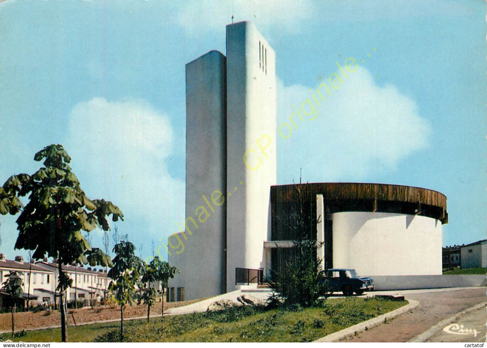 92.  EPINAY Sur ORGE .  Le Mauregard . La Chapelle St-Dominique Savio . - Epinay-sur-Orge