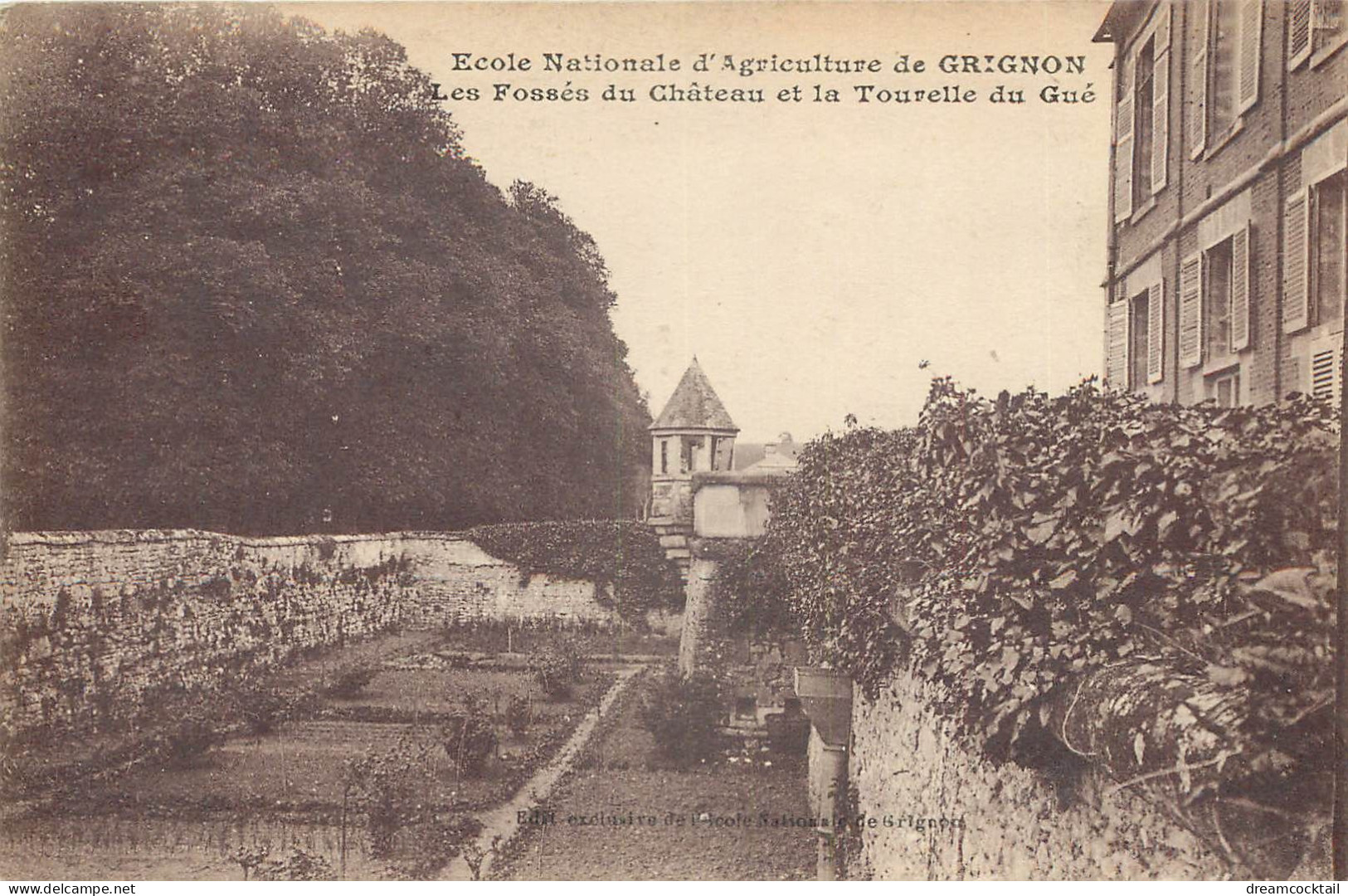 (Se) 4 X Cpa 78 GRIGNON. Ecole Nationale D'Agriculture. Grands Laboratoires, Château. Tourelle Du Gué Et Médaillons - Grignon