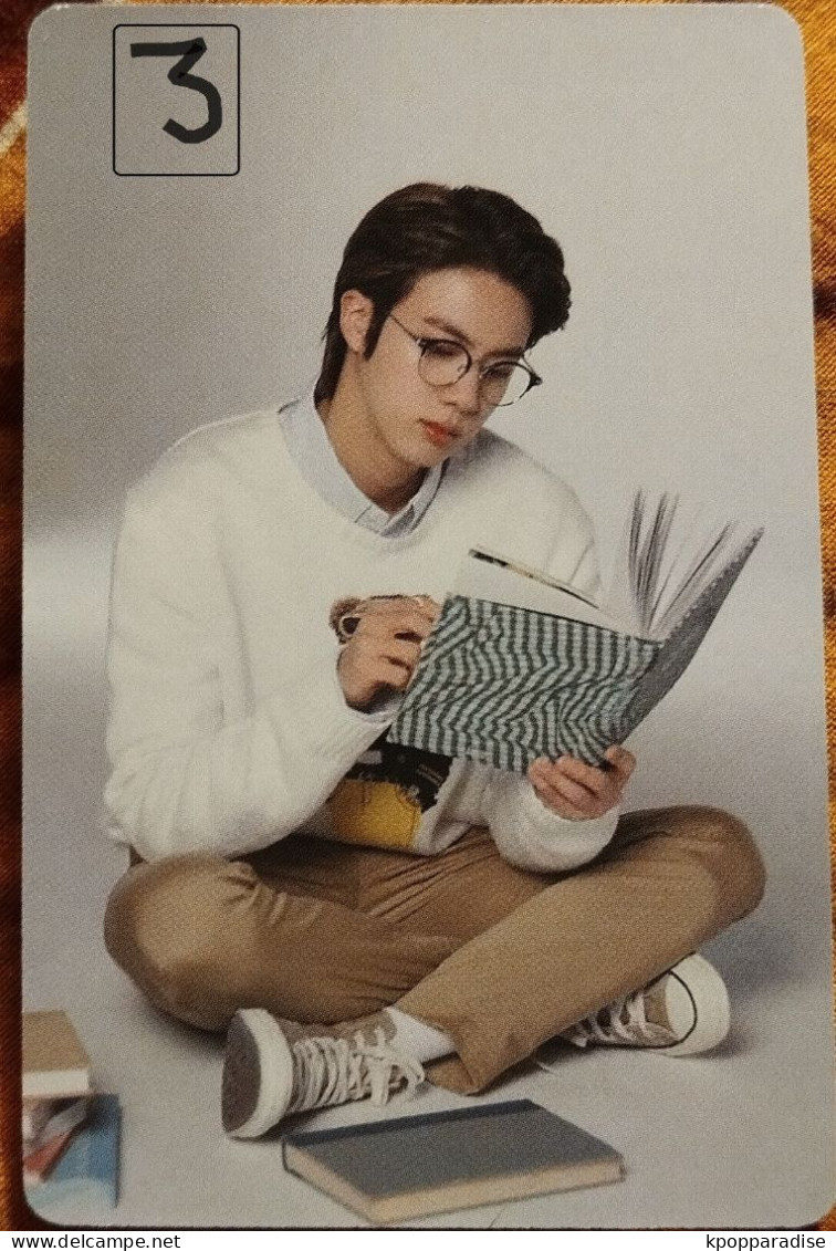 Photocard Au Choix  BTS 2022 January Issue Jin - Objets Dérivés