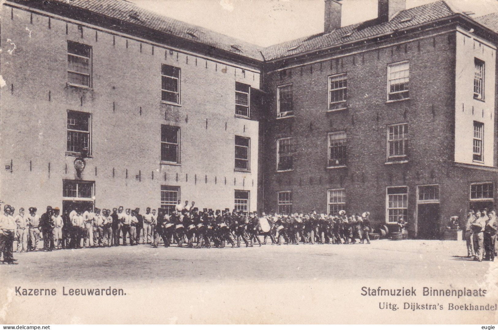 3177/ Kazerne Leeuwarden, Stafmuziek Binnenplaats, 1907 - Leeuwarden