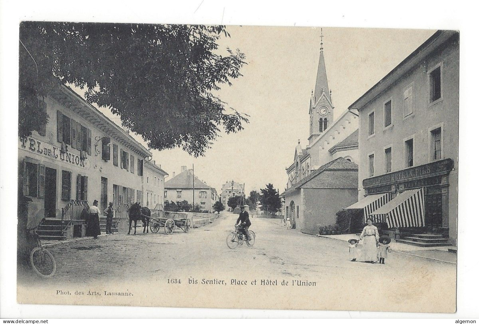 32069 - Sentier Place Et Hôtel De L'Union - Le Chenit