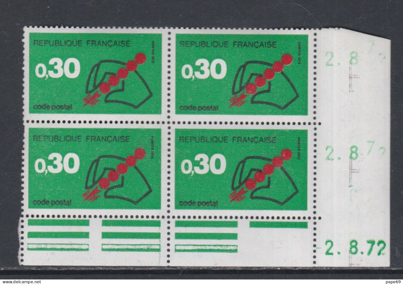 France N° 1719 XX Code Postal : 30 C. Vert Et Rouge En Bloc De 4 Coin Daté Du 2 . 8 . 72 ; Sans Charnière, TB - 1970-1979
