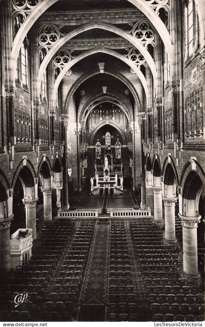 FRANCE - Armentières - Intérieur De L'église Saint Waast - Carte Postale - Armentieres