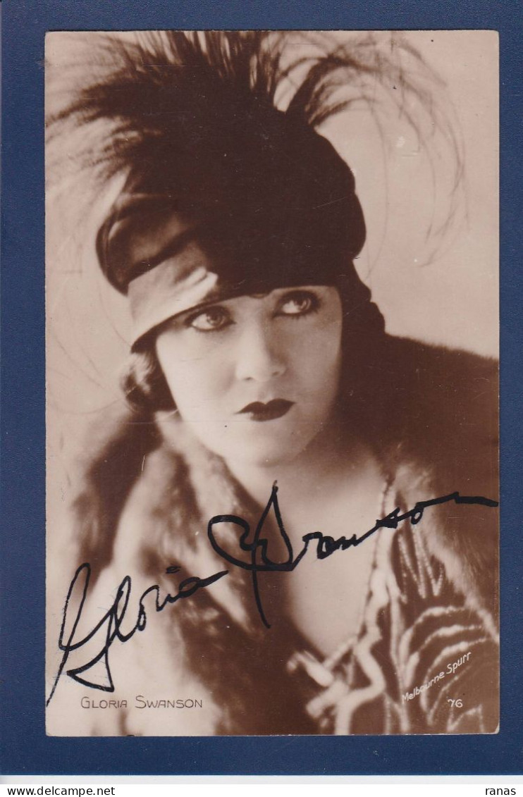 CPSM Autographe Signature Gloria Swanson Non Circulée - Actores Y Comediantes 