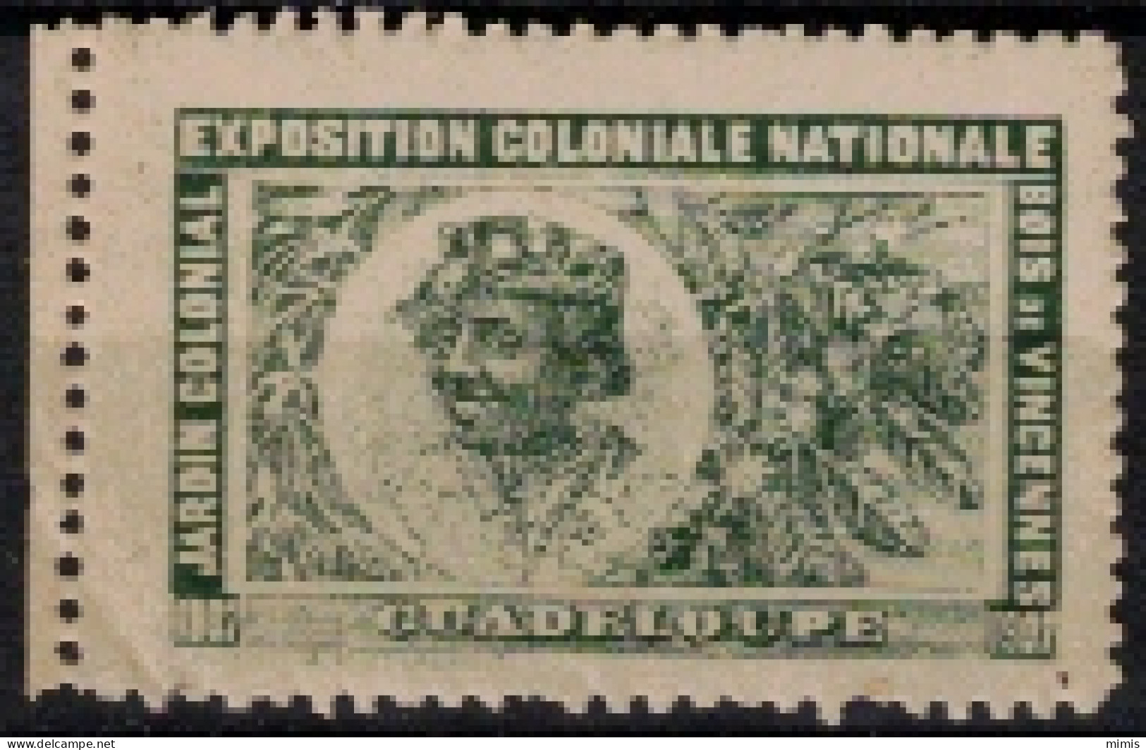 FRANCE     VIGNETTES      Exposition Coloniale Nationale  Bois De Vincennes  Guadeloupe - Tourism (Labels)