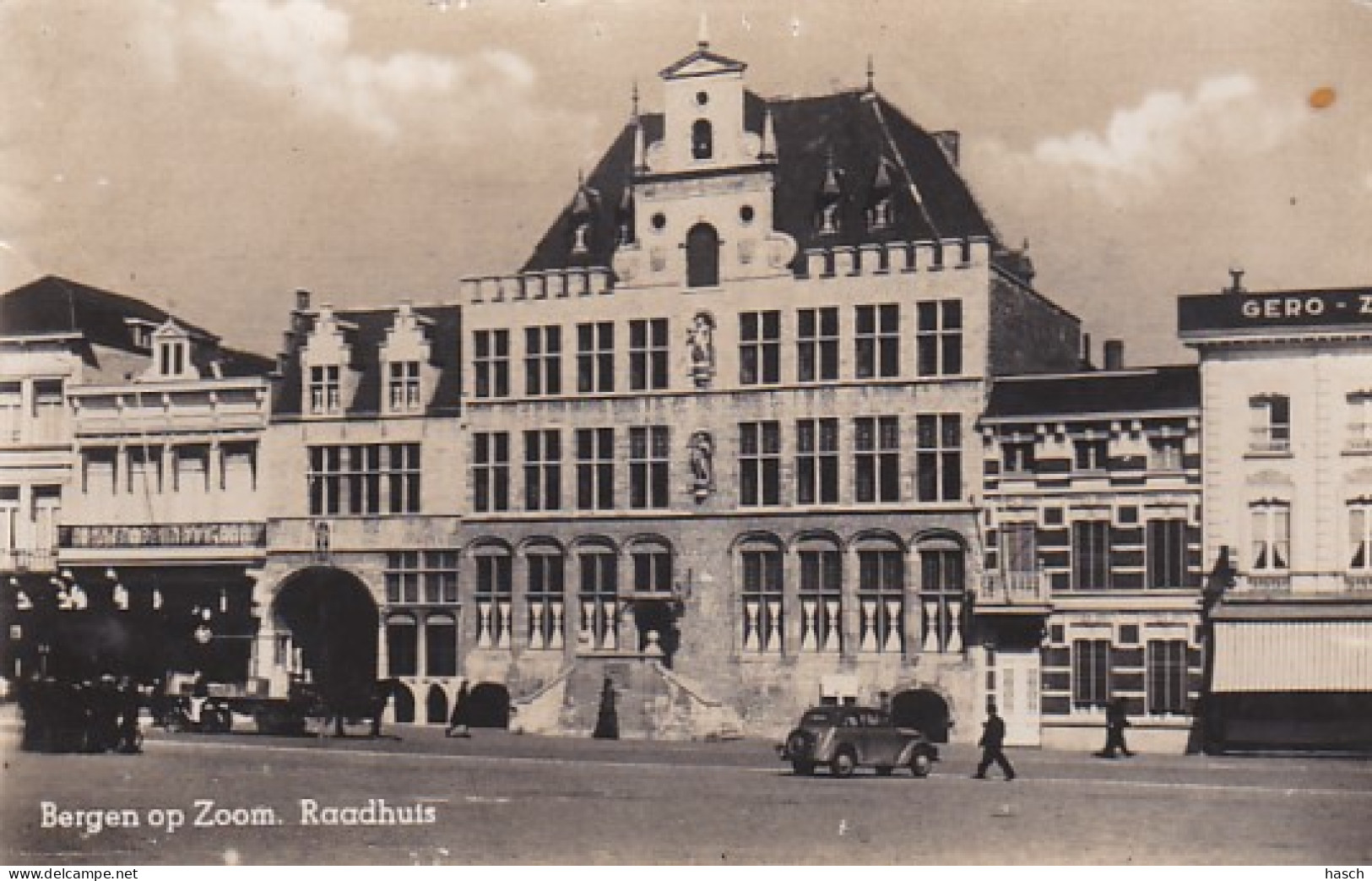 3712	59	Bergen Op Zoom, Raadhuis (diverse Vouwen) - Bergen Op Zoom