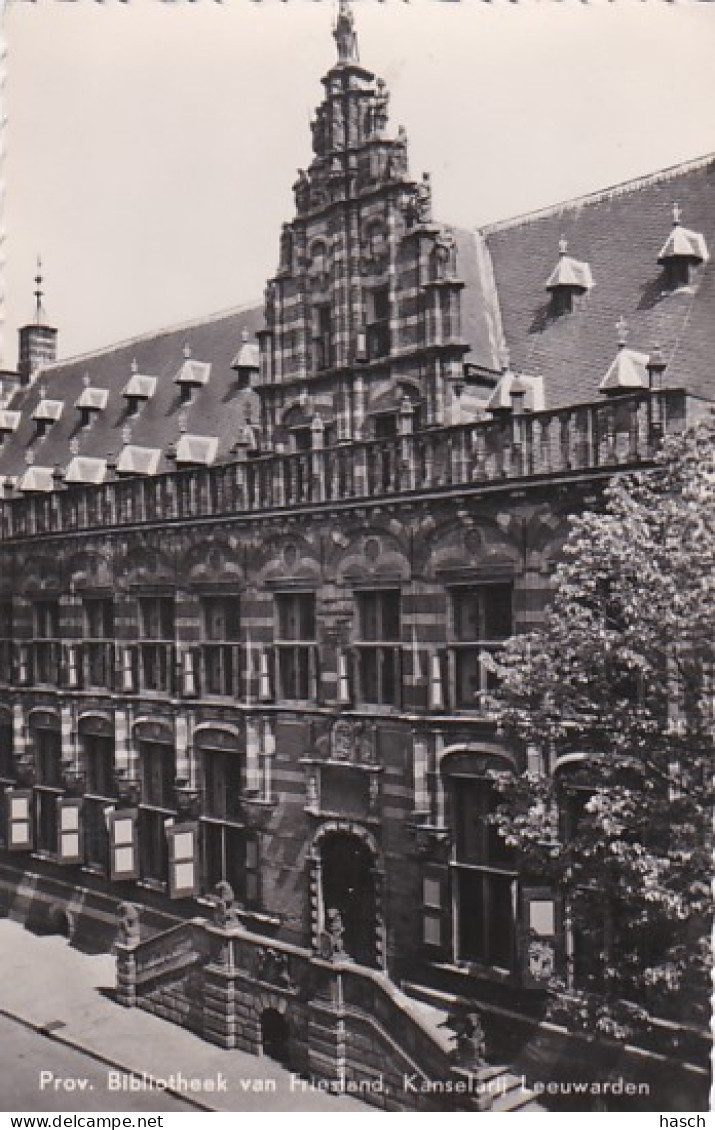 3755	30	Leeuwarden, Prov. Bibliotheek  - Leeuwarden