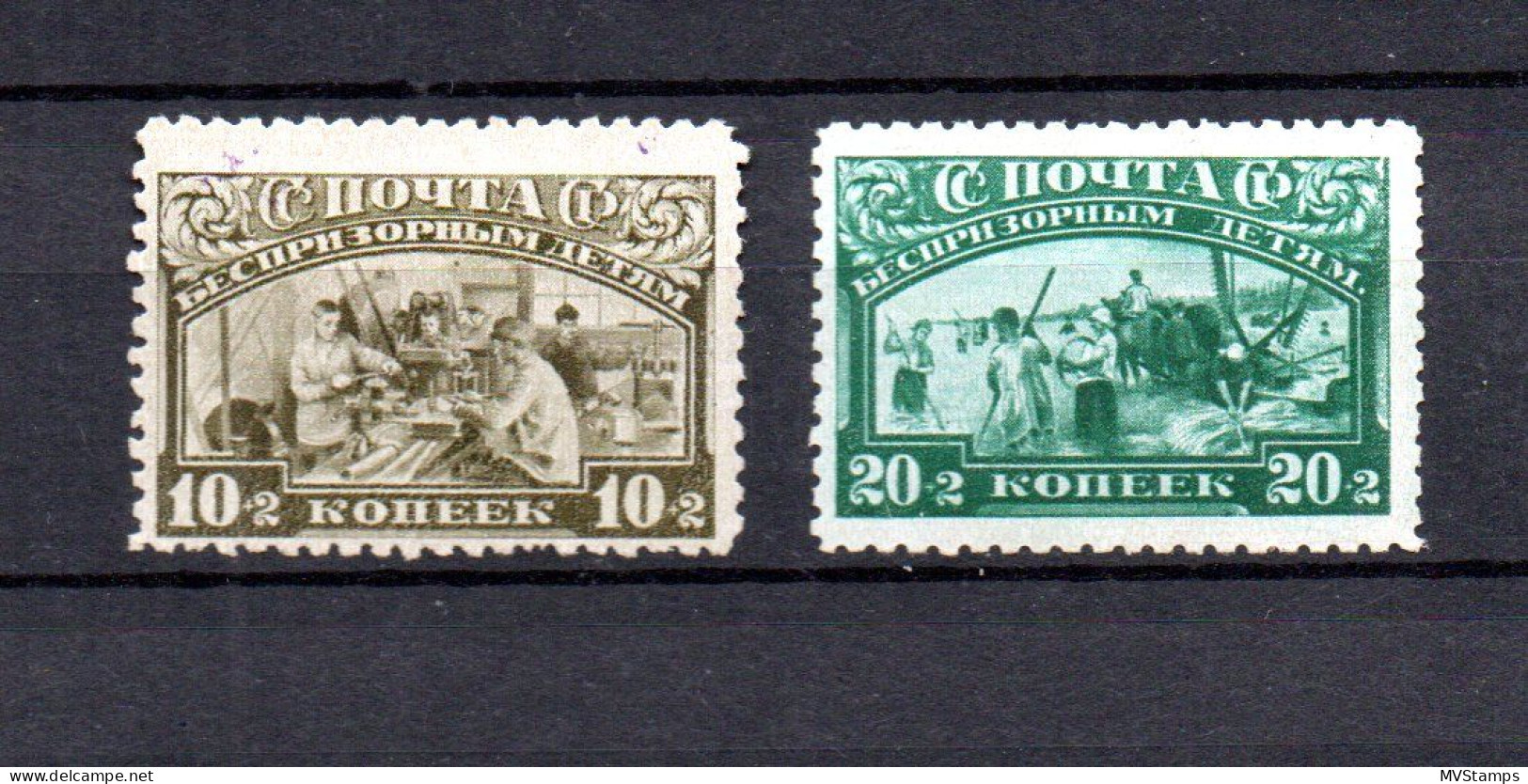 Russia 1930 Old Set Childrenhelp Stamps (Michel 383/84) Nice MLH - Unused Stamps
