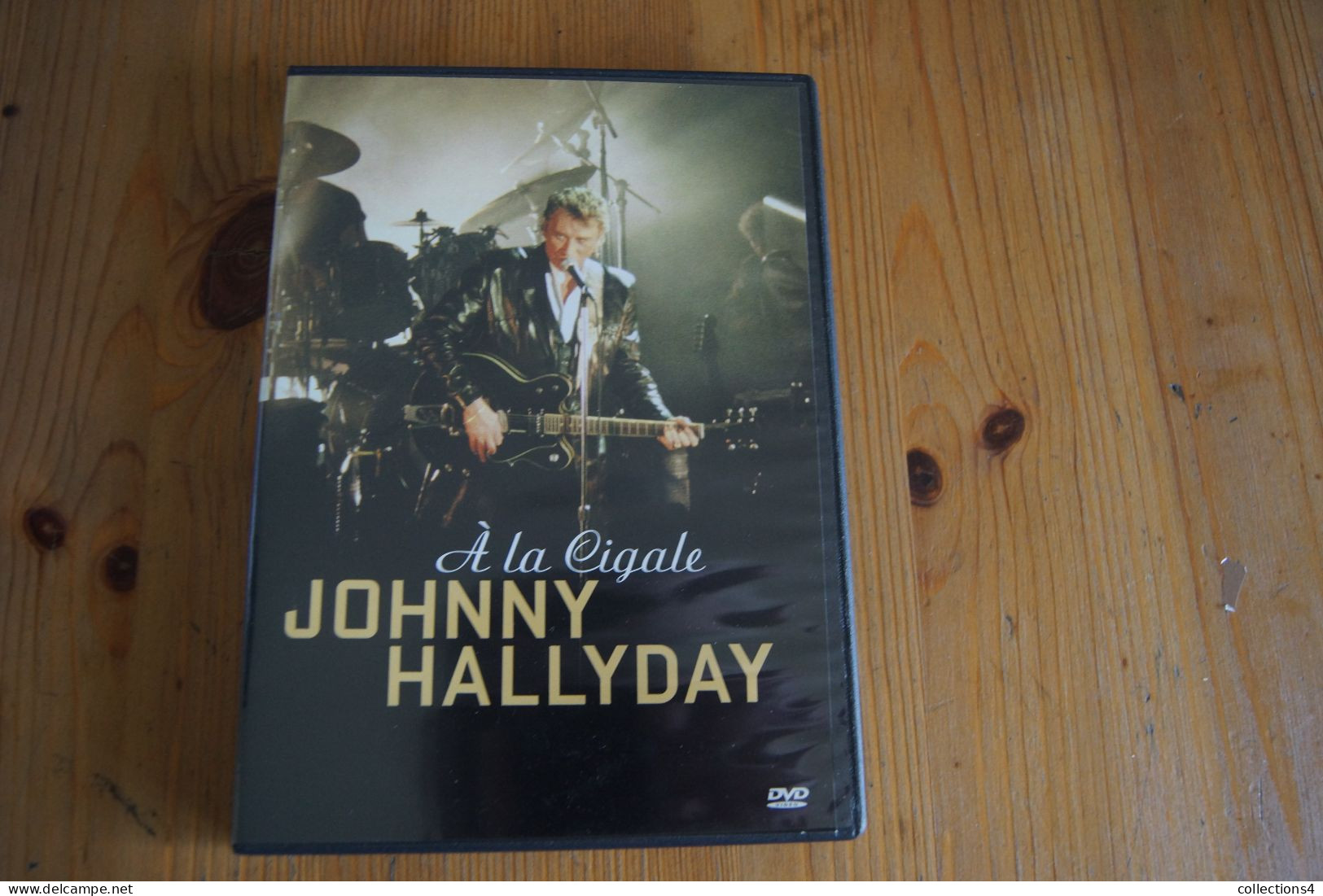 JOHNNY HALLYDAY A LA CIGALE   DVD   SORTIE 2004 - Musik-DVD's