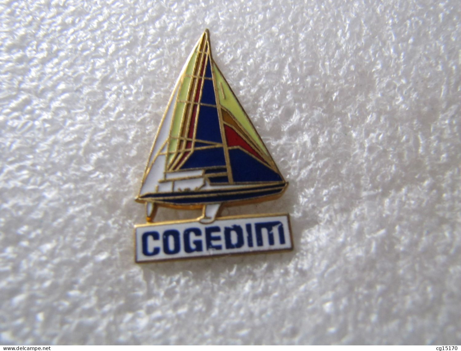 PIN'S    COGEDIM      BÂTEAU   Email Grand Feu  BADGES IMPACT - Boten