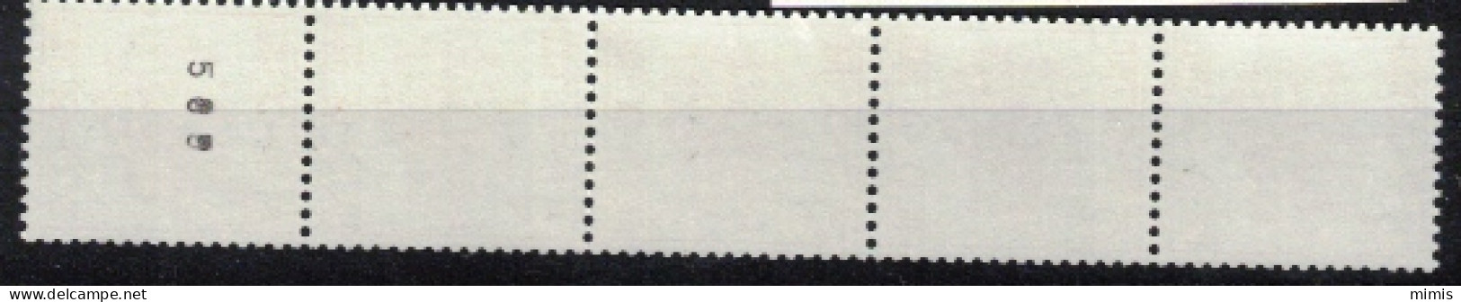 BELGIQUE        1982  R.78  Bande De 5 Avec N° 585  ** Sans Charnière - Coil Stamps