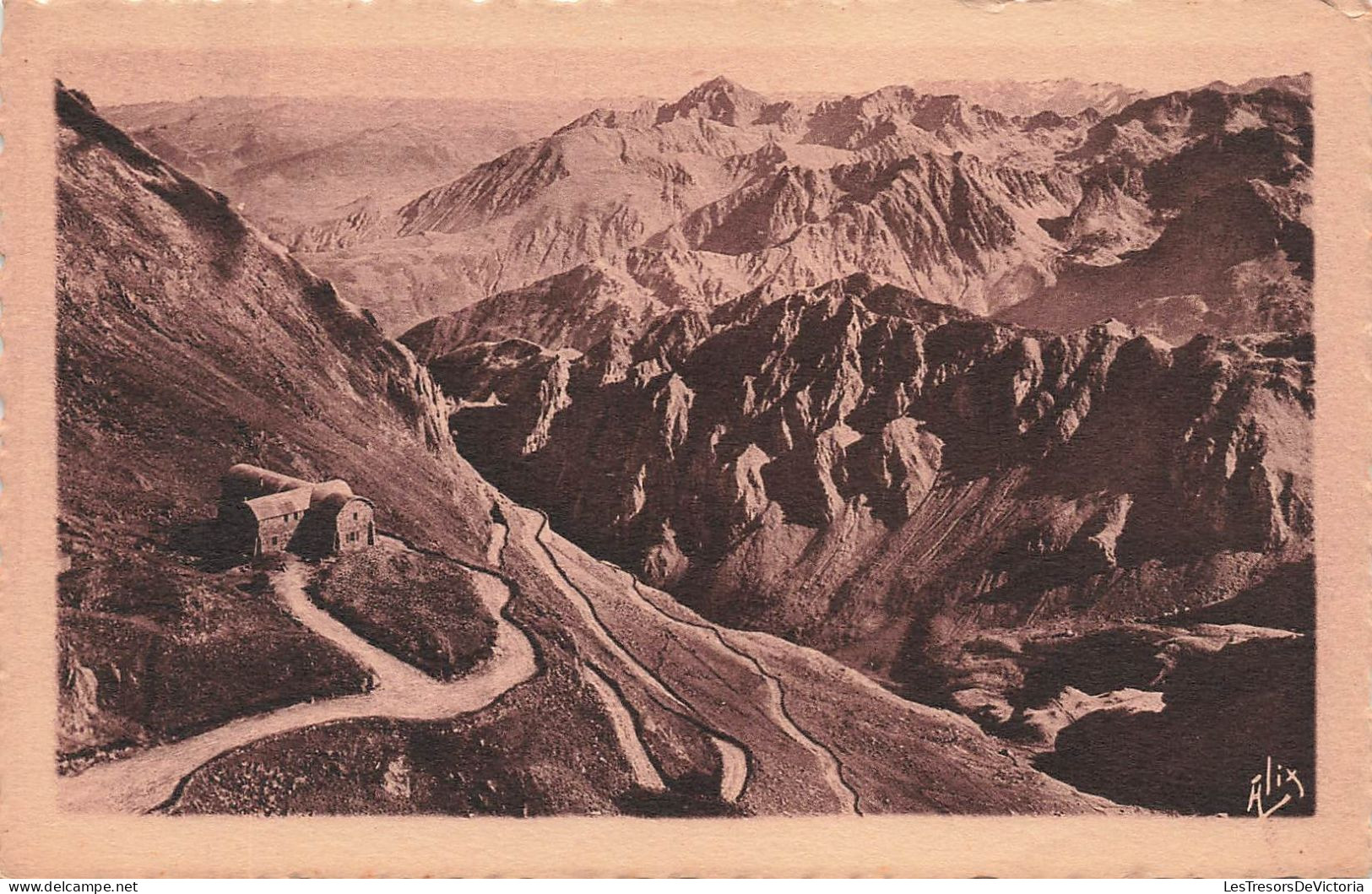 FRANCE - Les Pyrénées - Route Du Pic Du Midi - Chalet Refuge Du Laquet - Vue Générale - Carte Postale Ancienne - Tarbes