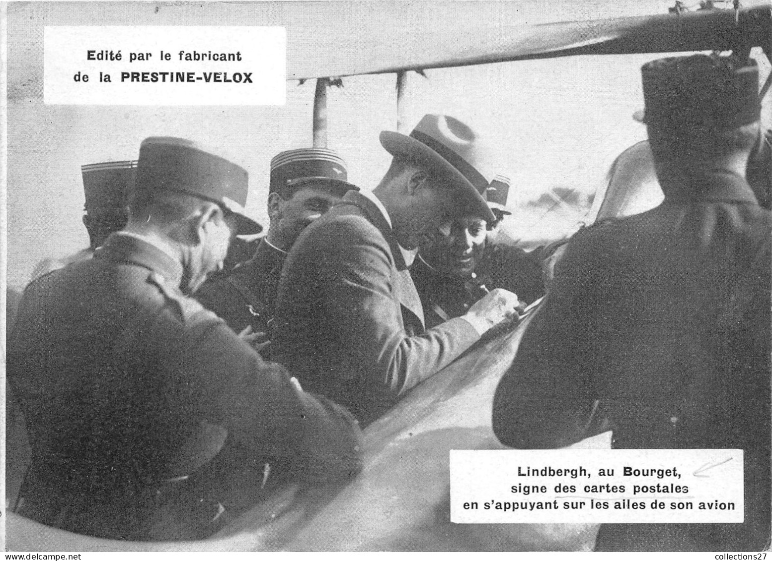 LINDBERGH AU BOURGET SIGNE DES CARTES POSTALES EN S'APPUYANT SUR LES AILES DE SON AVION - Luftfahrt