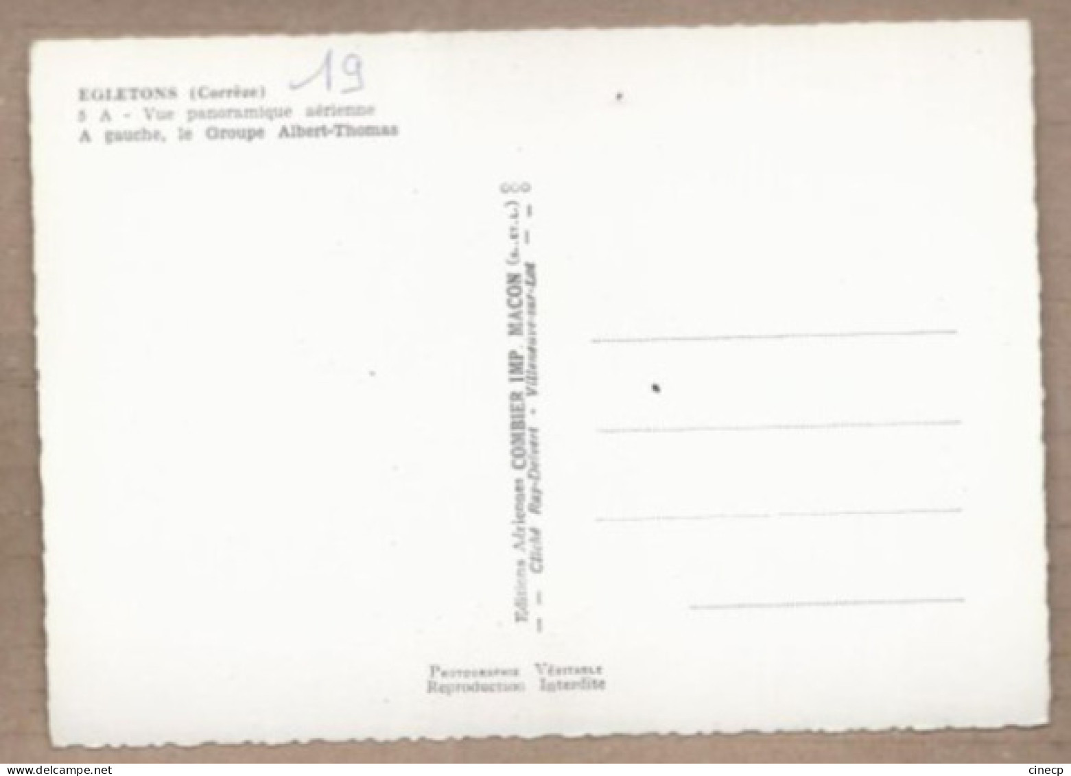 CPSM 19 EGLETONS - Vue Panoramique Aérienne - A Gauche , Le Groupe Albert-Thomas - TB PLAN Partie Ville + STADE FOOTBALL - Egletons