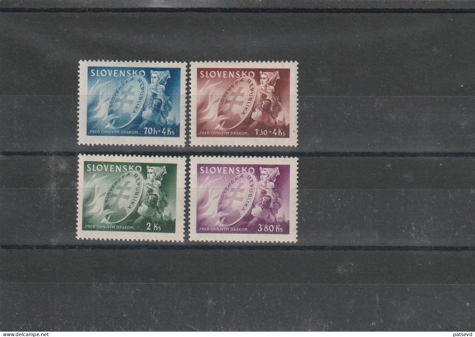 Slovensko 118/121 * - Unused Stamps