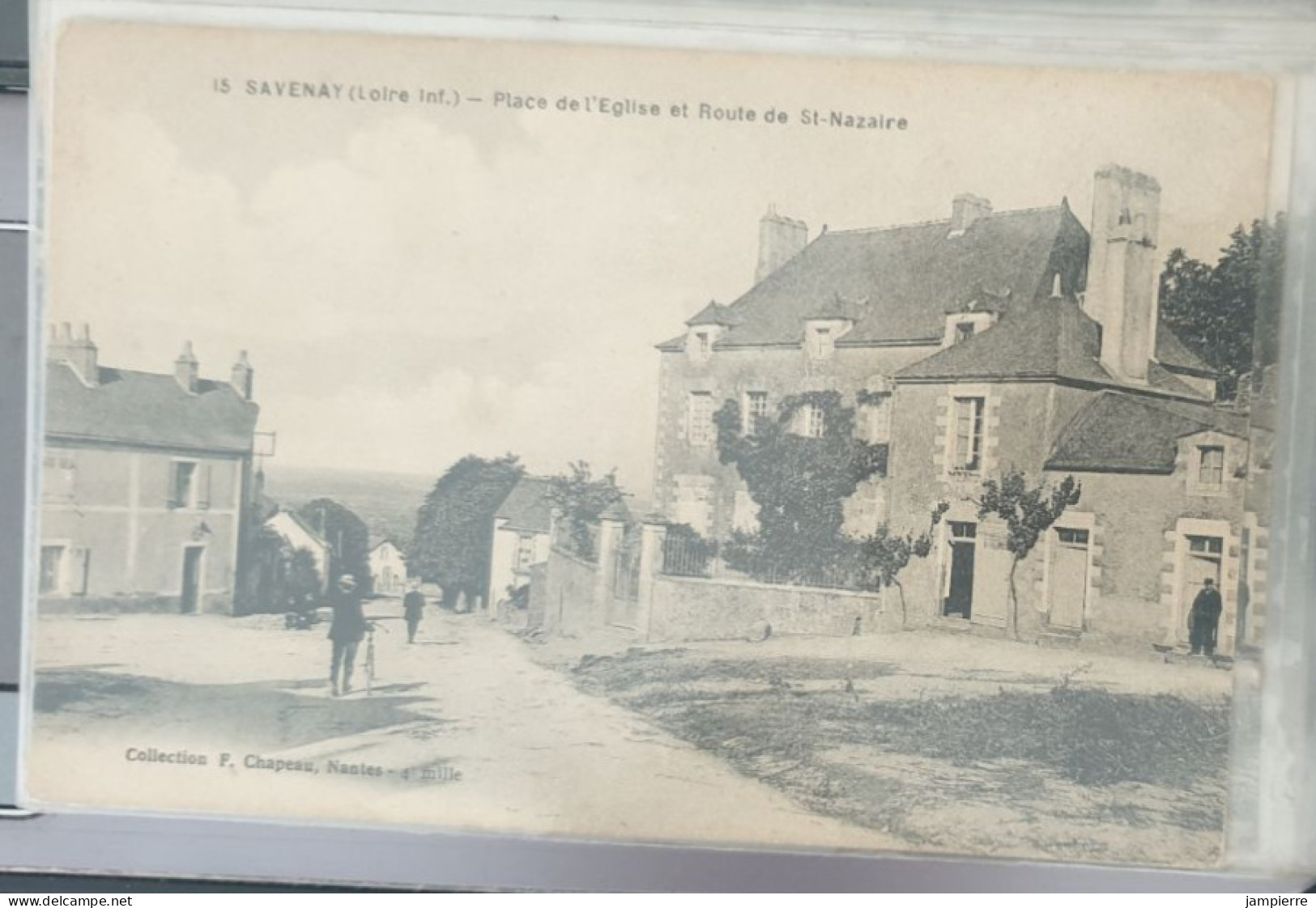 15 Savenay (Loire-Inf.) - Place De L'église Et Route De St-Nazaire - Savenay