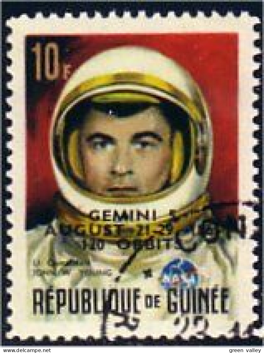 470 Guinee Young Surcharge Gemini August 120 Orbits (GUF-65) - Asien