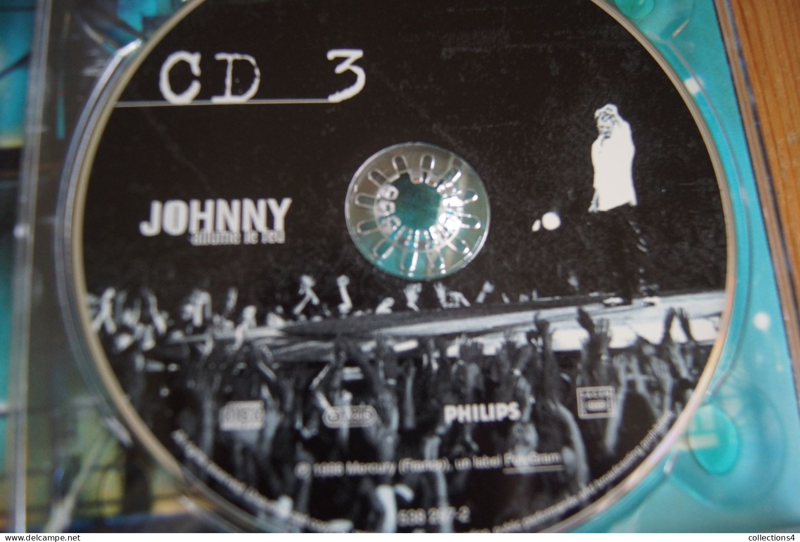 JOHNNY HALLYDAY ALLUME LE FEU STADE DE FRANCE 98 COFFRET EN 3 CD 3 CD NUMEROTE VALEUR++ GOLDMAN OBISPO BRUEL PAGNY