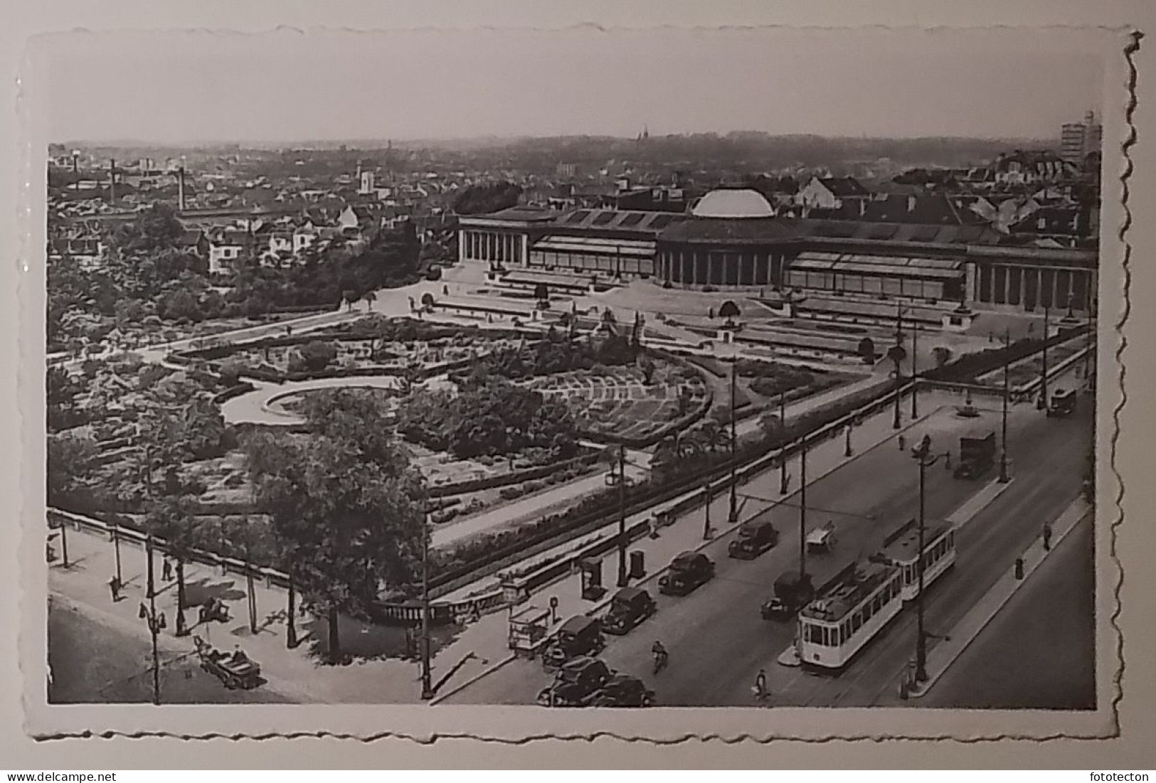 Belgium - Bruxelles, Brussel - Jardin Botanique - Auto Car Voiture Tram - Parks, Gärten