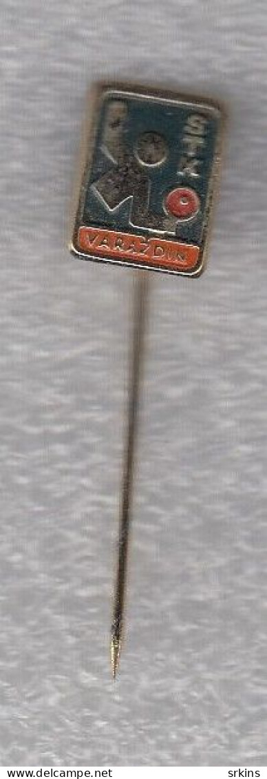 Pin Badge Anstecknadel STK VARAZDIN Table Tennis Club Croatia Yugoslavia Tischtennis Tennis De Table - Tenis De Mesa