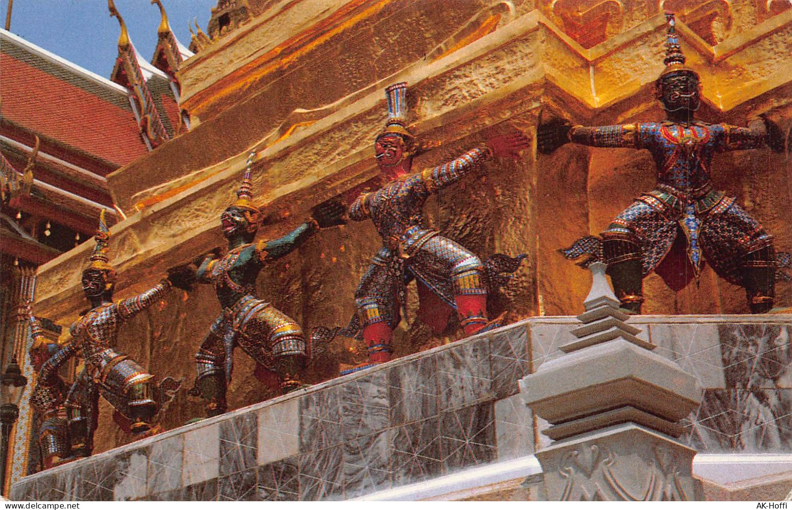 A Group Of Demons Suppose To Be Standing And Lifting The Temple Of Emerald Buddha, Bangkok, Thailand - Tailandia