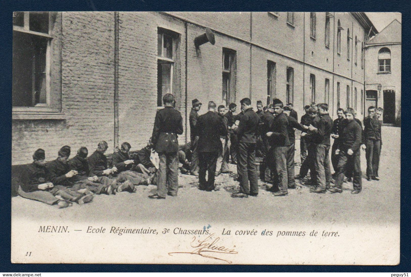 Belgique.  Menin. Ecole Régimentaire. 3ème Chasseurs.  La Corvée De Pommes De Terre. 1906 - Menen