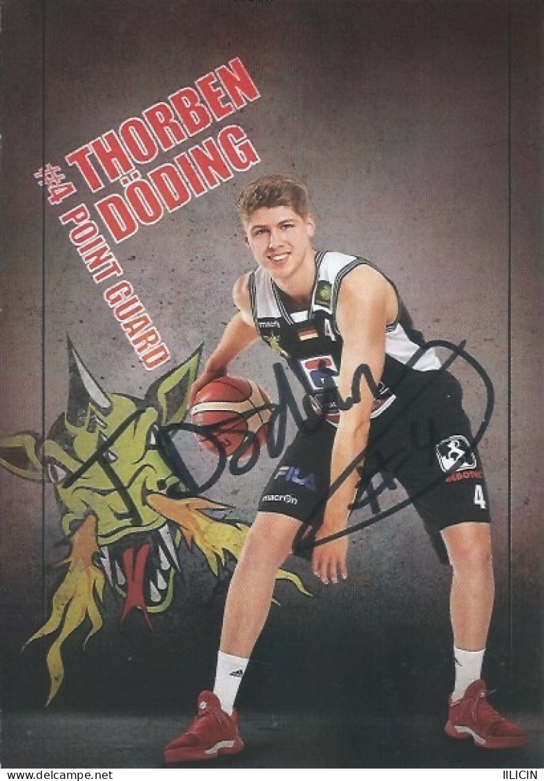 Trading Card KK000626 - Basketball Germany Artland Dragons Quakenbrück 10.5cm X 15cm HANDWRITTEN SIGNED: Thorben Döding - Uniformes, Recordatorios & Misc